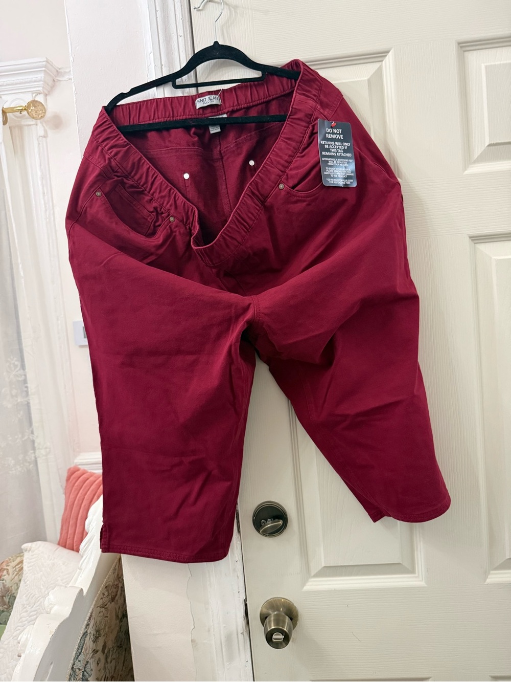 Women’s Elastic Waist Wine-Red Bermuda Shorts